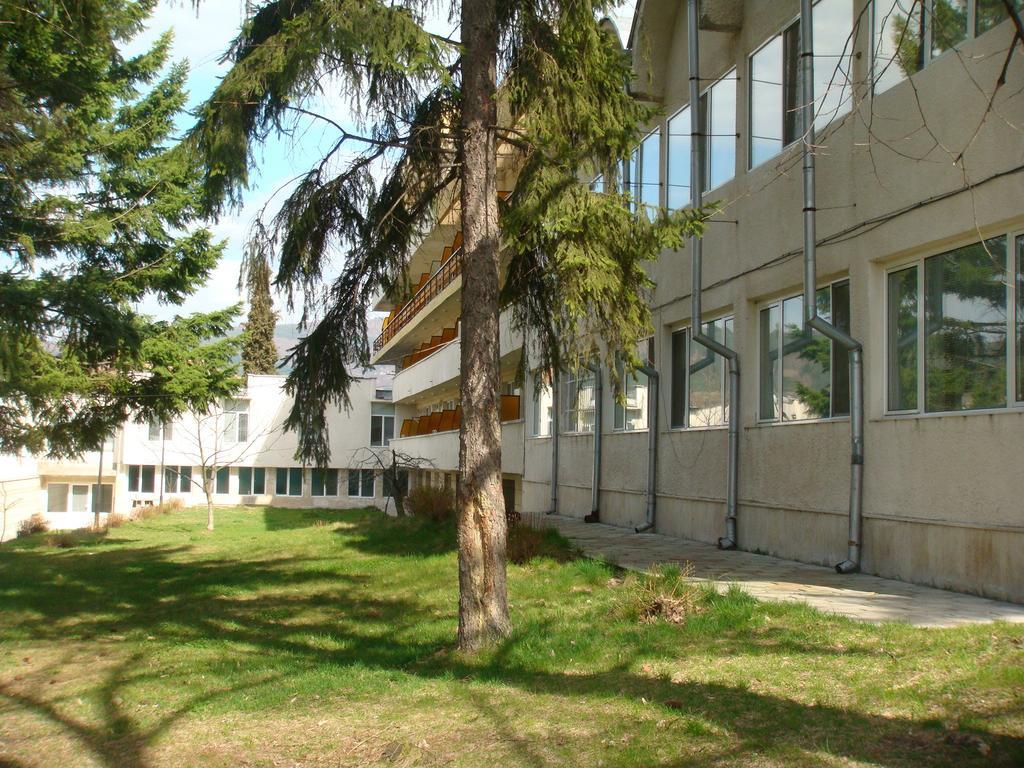 Балнеохотел Роза Strelcha Eksteriør billede